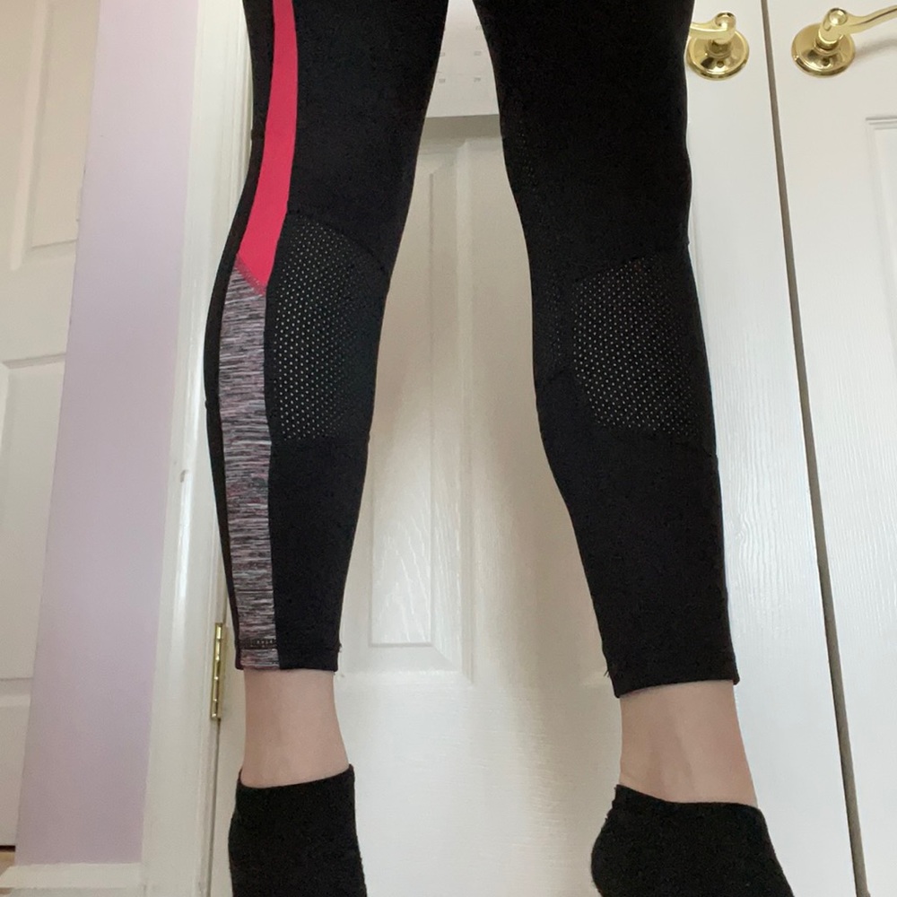 Black Athletic Leggings / Pink and Pattern Accents